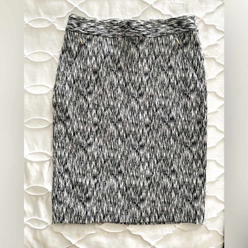 The Limited Casual Skirt Size: 0